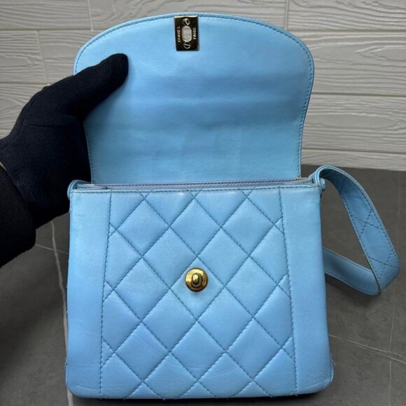 CHANEL 24K Vintage Flap Bag Lambskin Leather Quilted Chain Purse Blue - Picture 11 of 15